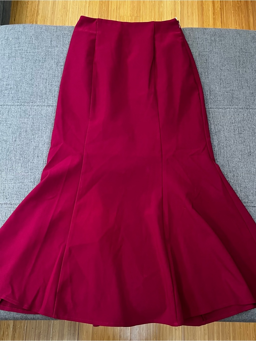 Women's Fitted Mermaid Skirt in Deep Wine